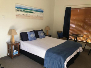 Beachhouse Bed and Breakfast, Redcliffe